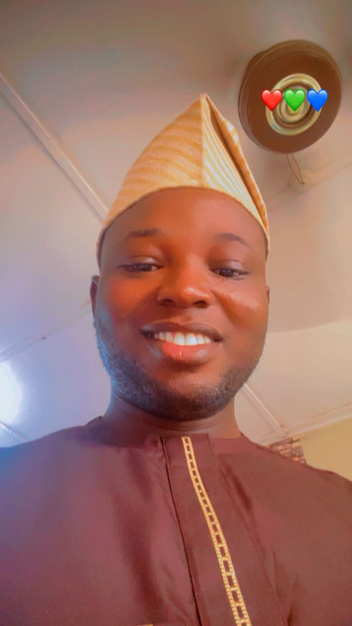 Profile photo for @ayomide