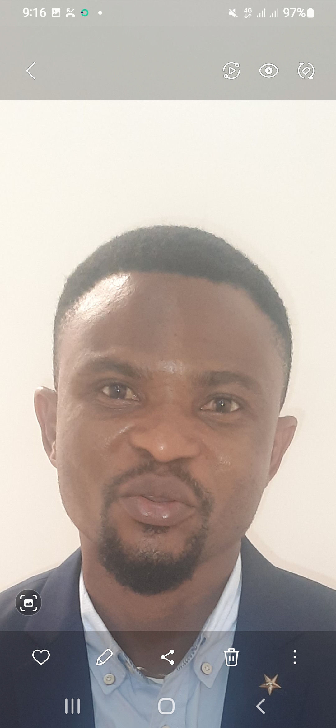 Profile photo for @adedeji